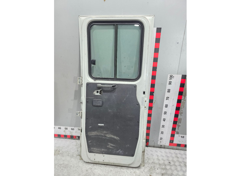 Дверь задняя правая к Iveco Daily, 2011г.