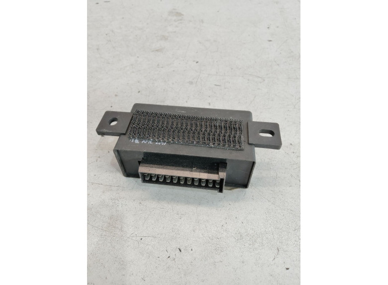Блок согласования фаркопа к BMW 5 E39, 2002г.