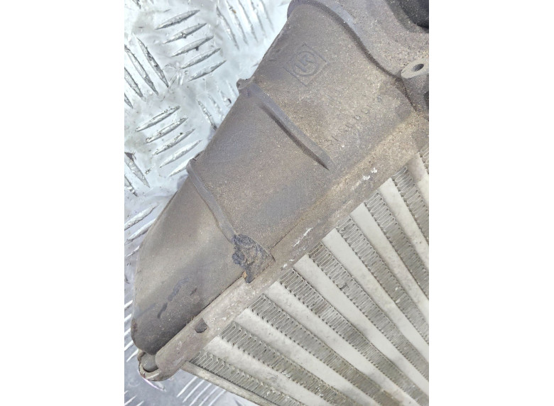 Интеркулер к Audi A4, 1998г.