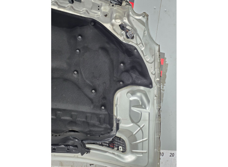 Шумоизоляция капота к Mercedes E W211, 2004г.