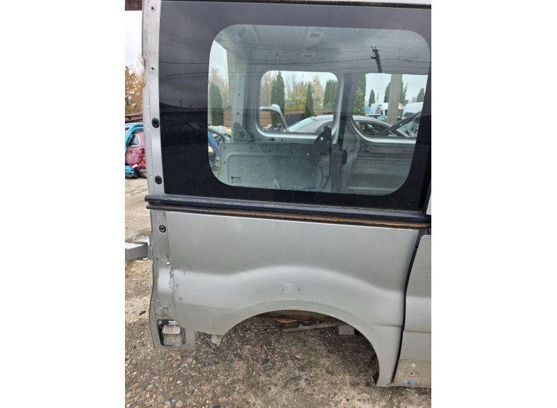 Четверть задняя правая к Renault Trafic, 2004г.