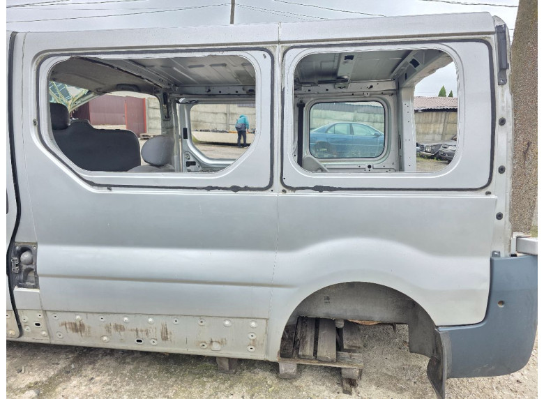 Четверть задняя левая к Nissan Primastar, 2004г.