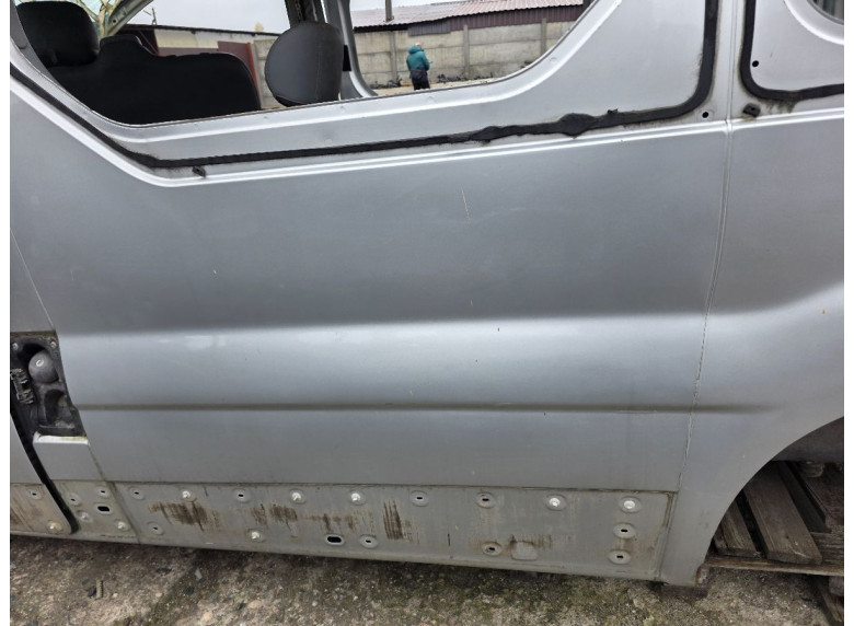 Четверть задняя левая к Opel Vivaro, 2004г.