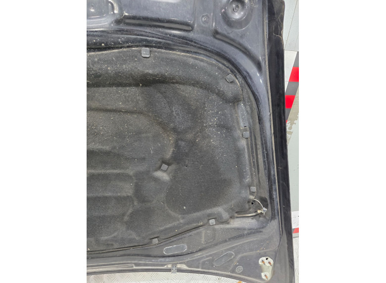 Шумоизоляция капота к Volkswagen Touareg, 2005г.
