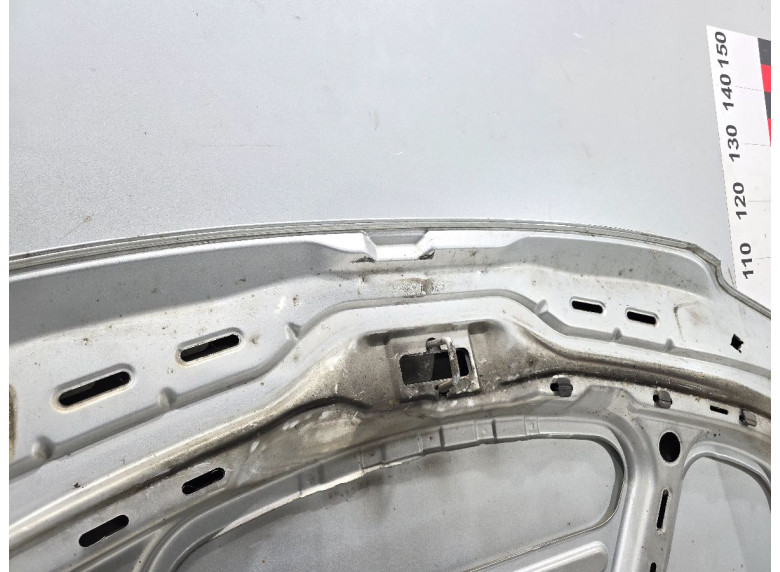 Капот к Volkswagen Passat, 2001г.