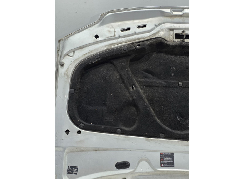 Шумоизоляция капота к Volkswagen Passat, 2001г.