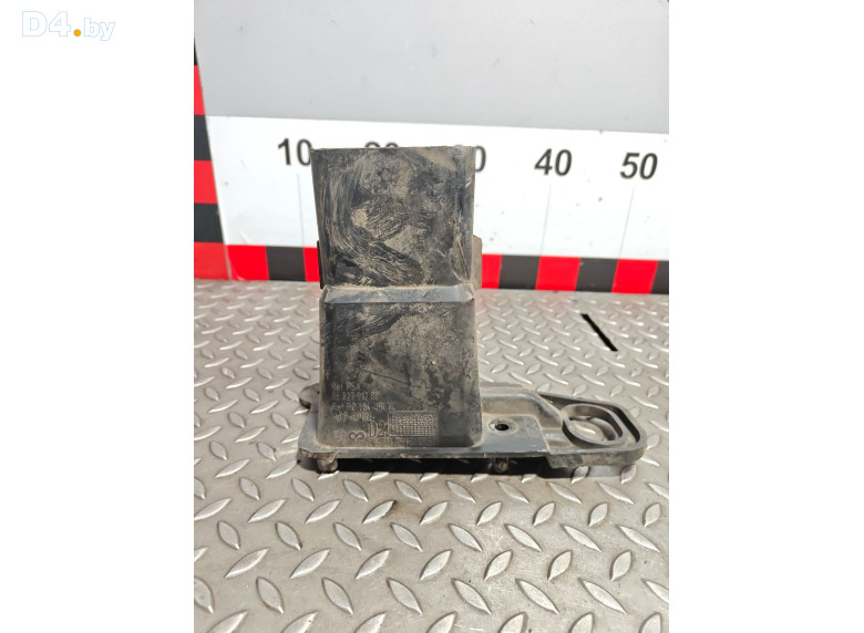 Отбойник бампера переднего к Peugeot 5008 2011 г.