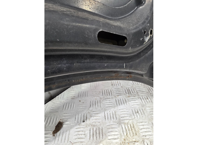 Капот к Peugeot 206, 2003г.