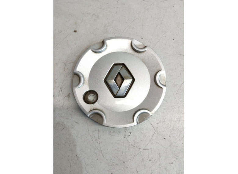 Колпачок литого диска к Renault Scenic, 2005г.