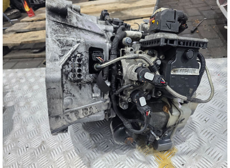 КПП роботизированная к Citroen C4 Picasso, 2011г.