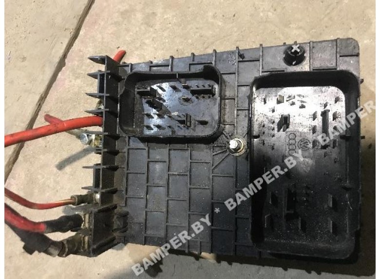 Блок предохранителей к Audi A3