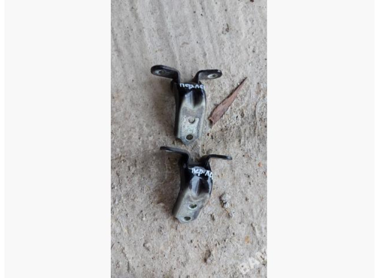 Петля двери передней левой к Kia Optima, 2016г.