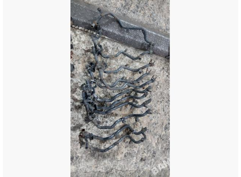 Трубка охлаждающей жидкости металлическая к Volkswagen Golf, 1996г.