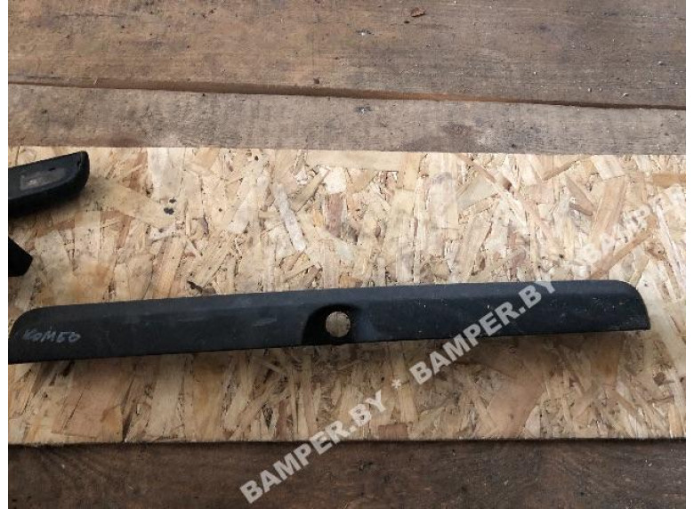 Накладка подсветки номера к Opel Combo, 2001г.