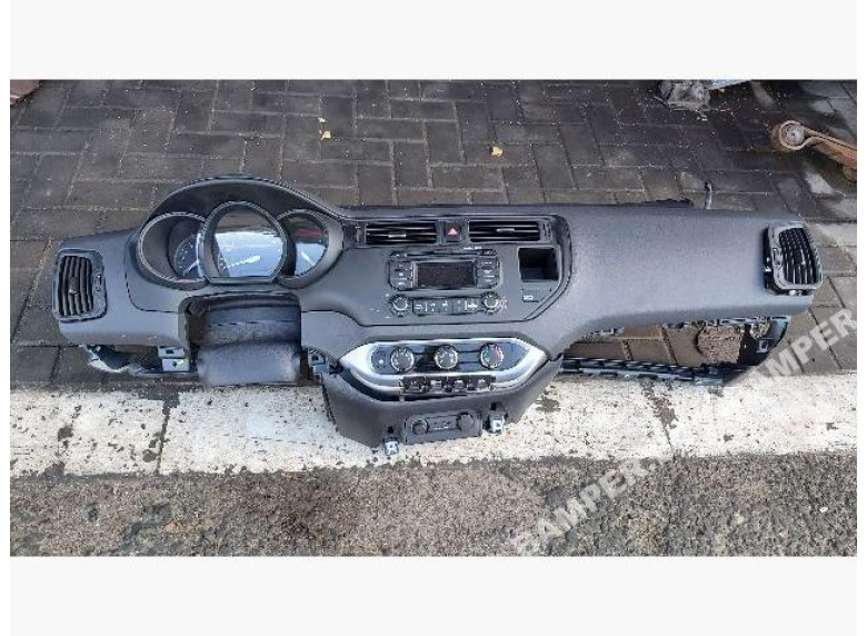 Панель передняя салона (торпедо) к Kia Rio, 2011г.