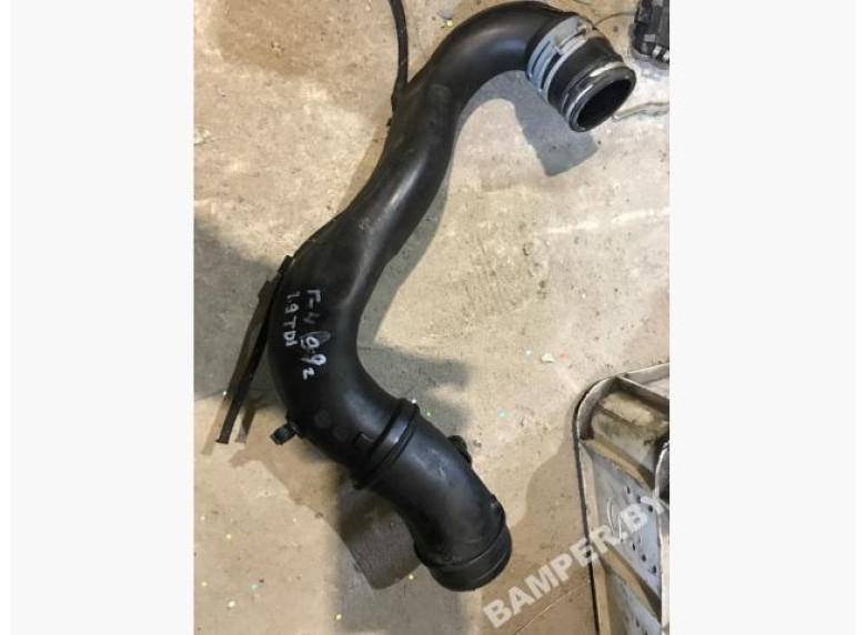 Патрубок интеркулера к Volkswagen Golf, 2000г.