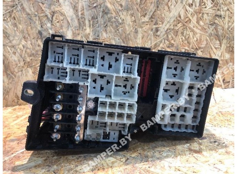 Блок предохранителей к Ford Focus