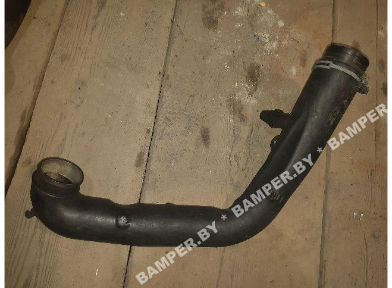 Патрубок интеркулера к Volkswagen Golf, 2007г.
