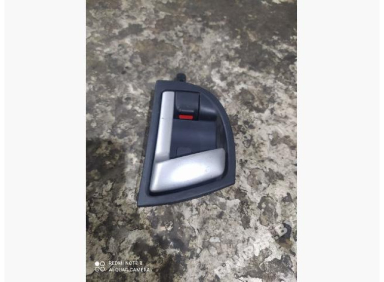 Ручка внутренняя передняя правая к Hyundai Santa Fe, 2006г.