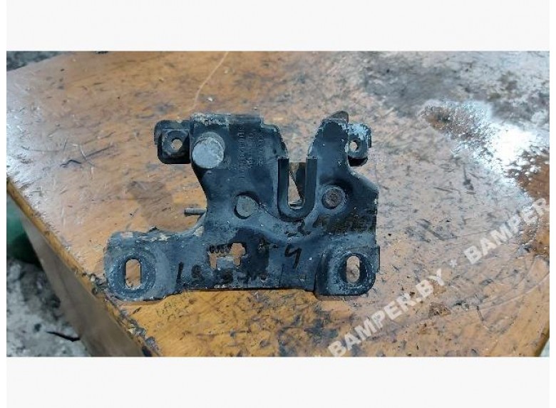 Замок капота к Audi A4