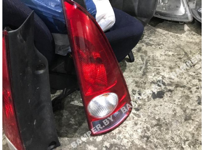 Фонарь задний правый к Renault Espace, 2004г.