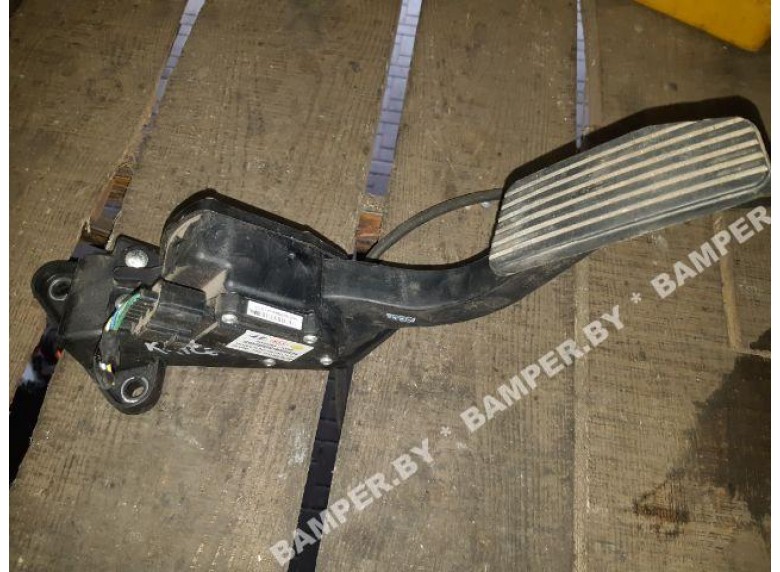 Педаль газа к Kia Carens