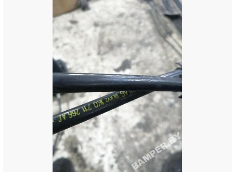 Трос кулисы КПП к Volkswagen Golf, 2009г.