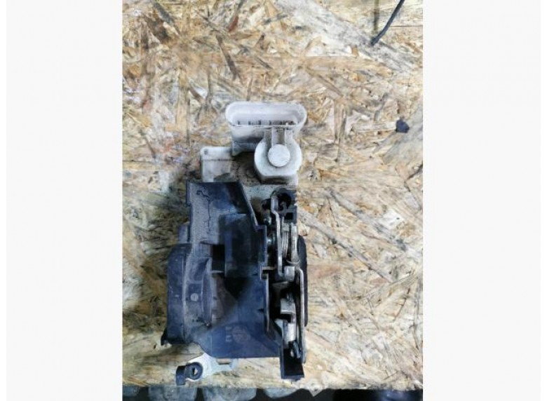 Замок двери передней левой к Fiat Punto