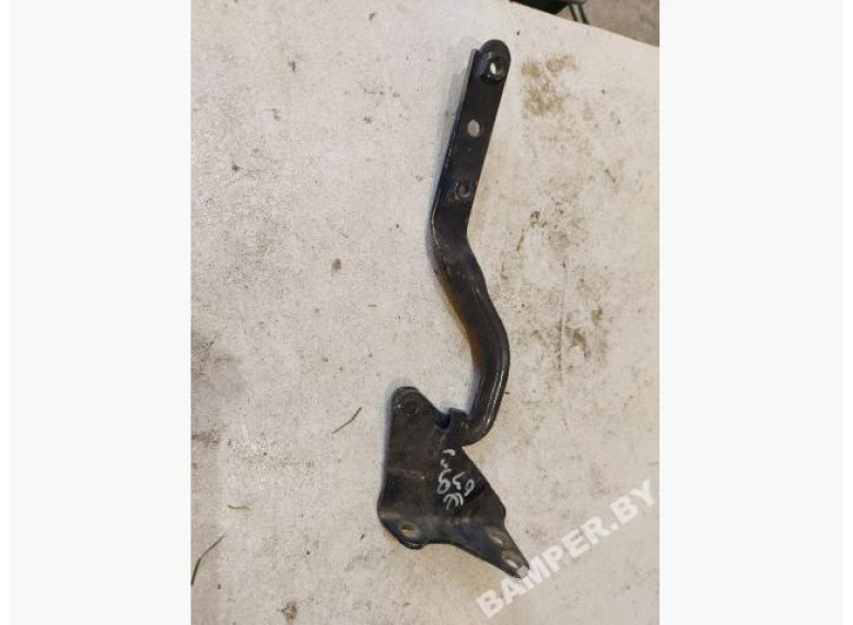 Петля капота левая к Mercedes Vito W639, 2004г.