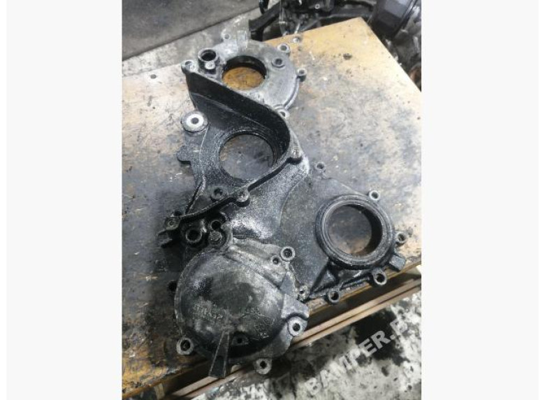 Крышка двигателя передняя к Renault Espace, 2000г.