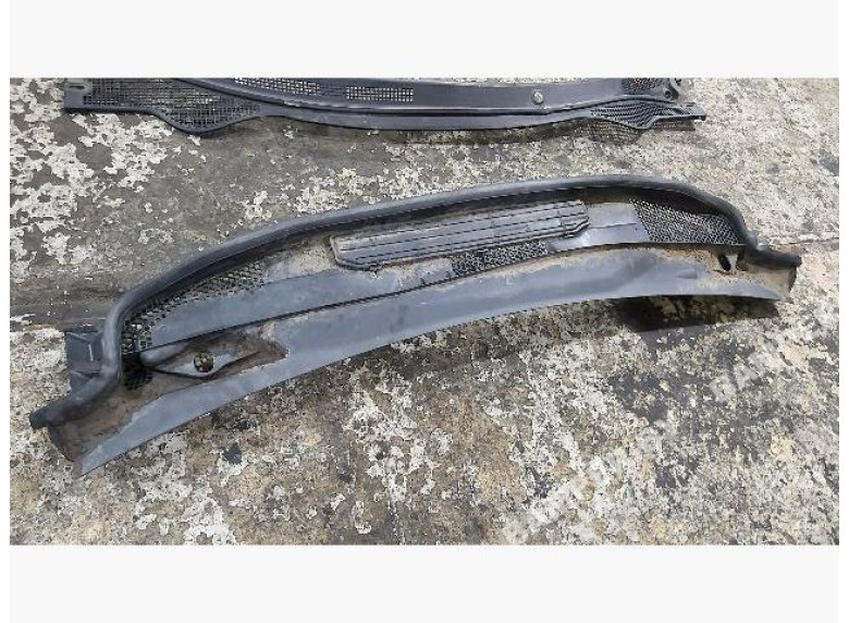 Дождевик к Mercedes B W245, 2006г.