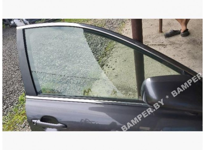Стекло двери передней правой к Toyota Camry