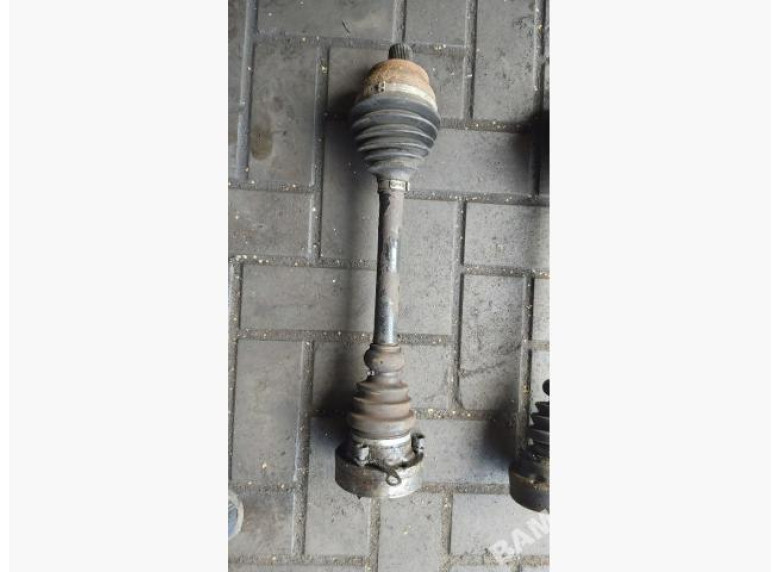 Полуось передняя левая (приводной вал, ШРУС) к Volkswagen Jetta, 2006г.