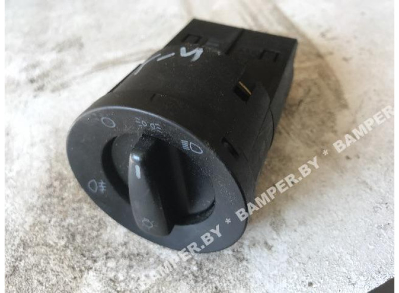 Переключатель света к Volkswagen Golf, 1998г.