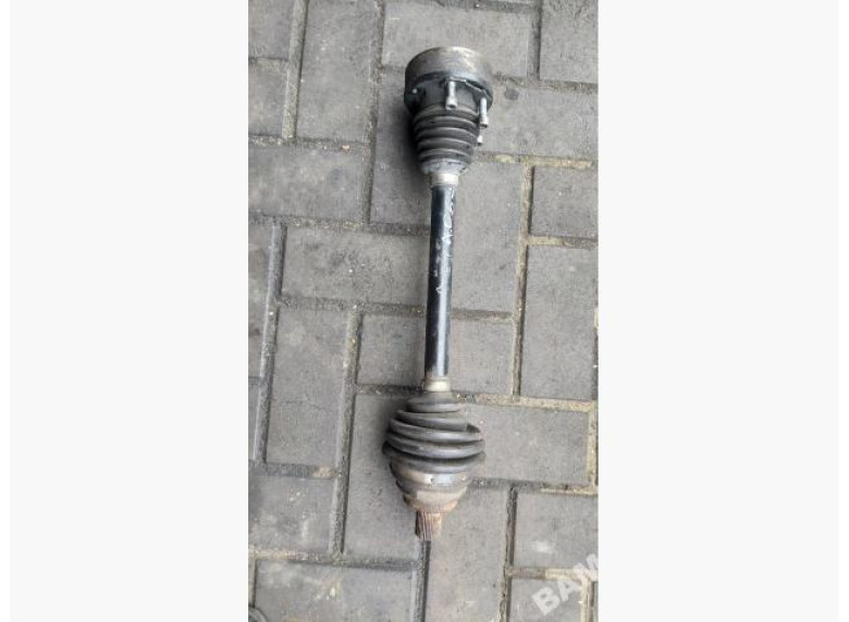 Полуось передняя левая (приводной вал, ШРУС) к Volkswagen Jetta, 2006г.