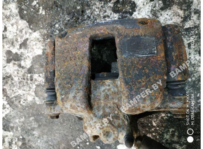 Суппорт передний правый к Peugeot 307, 2007г.