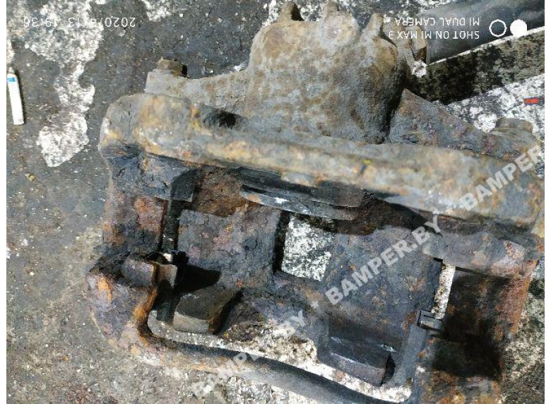 Суппорт передний правый к Peugeot 307, 2007г.