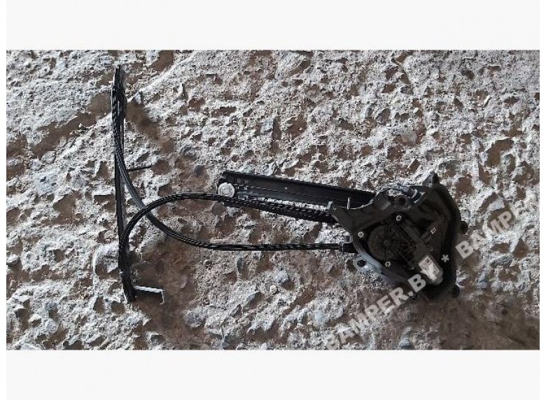 Стеклоподъемник электрический передний правый к Seat Leon