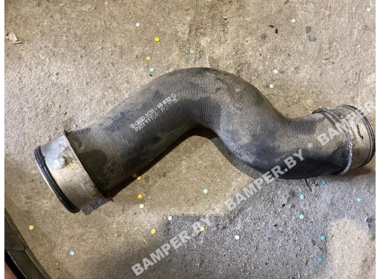 Патрубок интеркулера к Volkswagen Passat, 2008г.