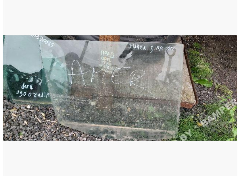 Стекло двери задней правой к Skoda Octavia