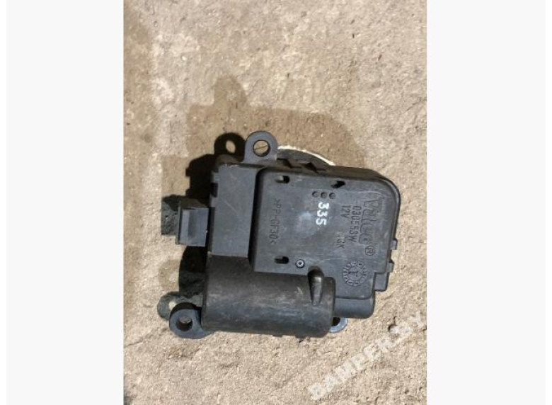 Моторчик заслонки печки к Citroen Berlingo, 2002г.