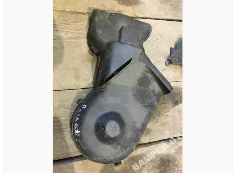 Защита (кожух) ремня ГРМ к Volkswagen Passat, 2003г.