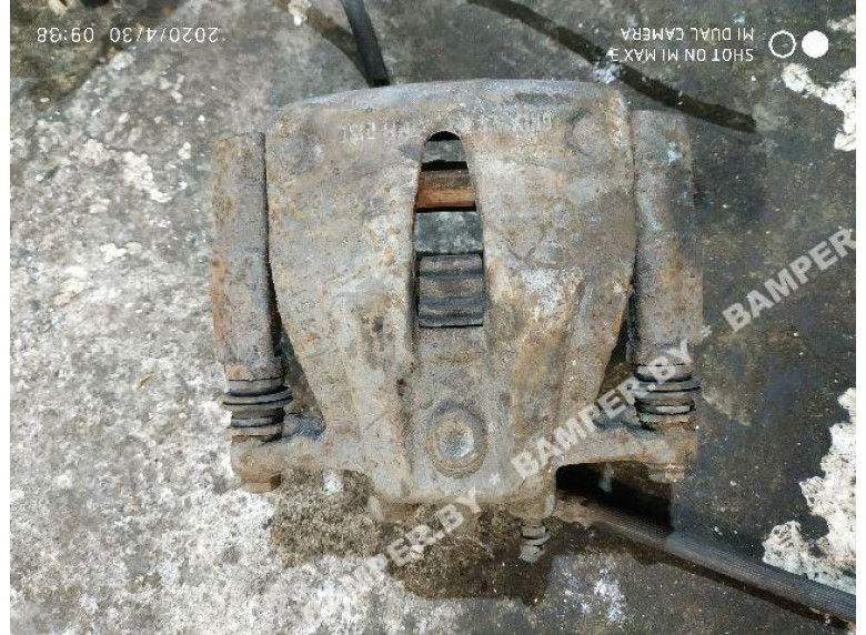 Суппорт передний правый к Opel Corsa, 2004г.