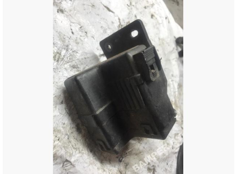 Блок предохранителей к Hyundai Elantra