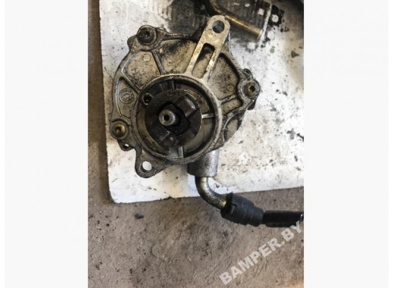 Насос вакуумный к Mercedes C W203