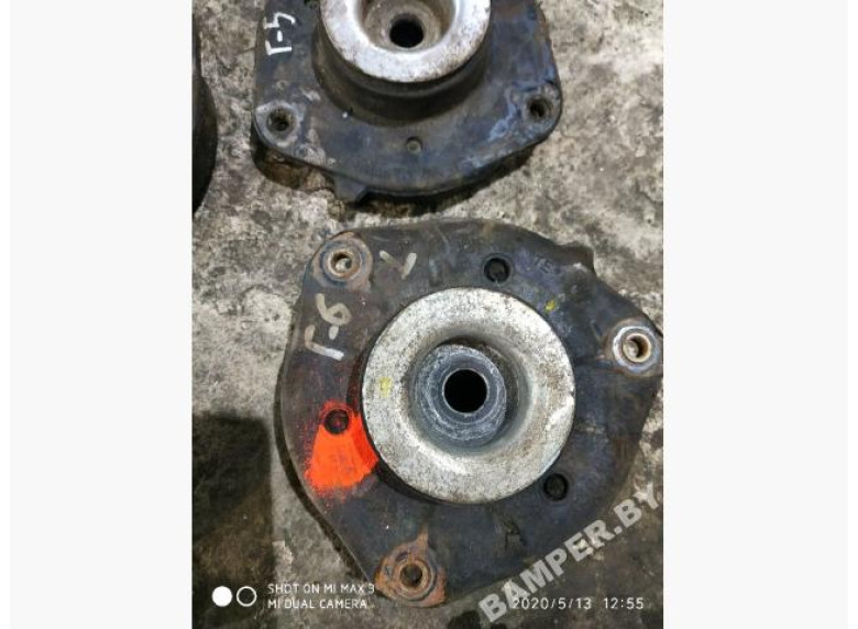 Опора амортизатора верхняя (чашка) к Volkswagen Golf, 2009г.