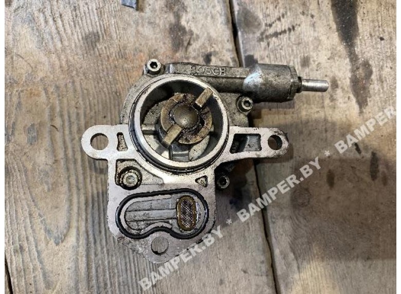 Насос вакуумный к Peugeot 307