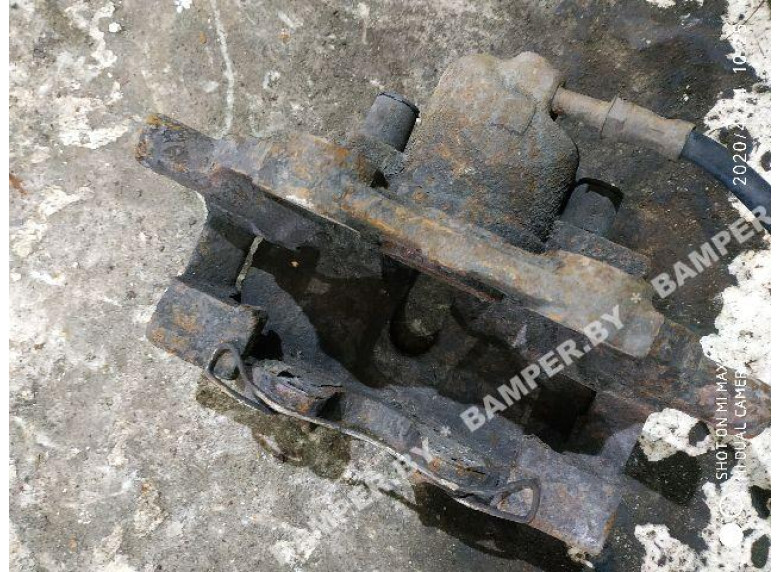 Суппорт передний правый к Volkswagen Sharan, 1998г.