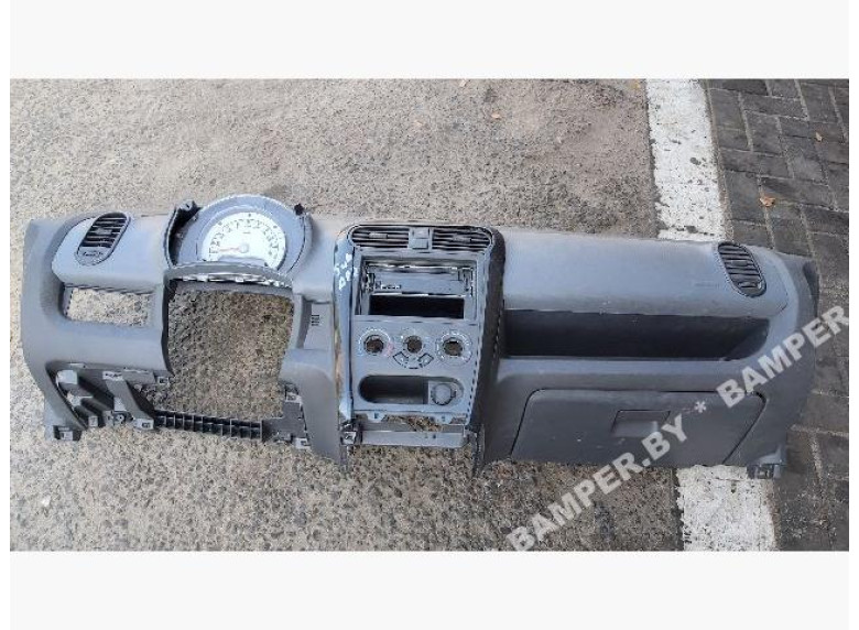 Панель передняя салона (торпедо) к Opel Agila, 2008г.