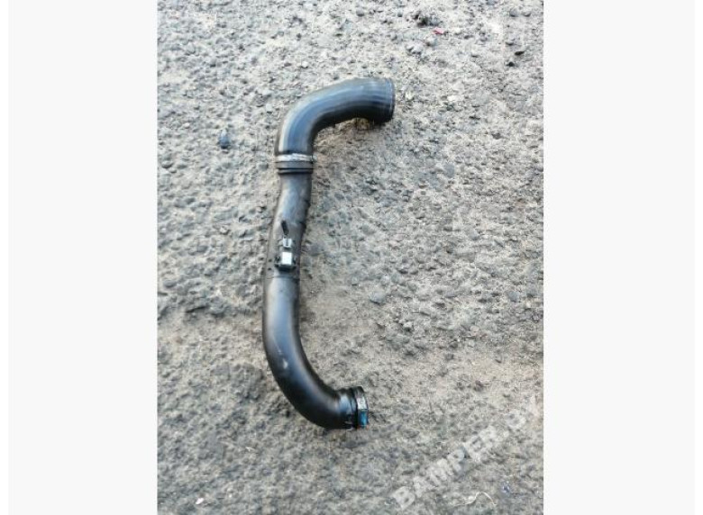 Патрубок интеркулера к Volvo V40